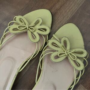 Vintage Stuart Weitzman Daisy Sandal Flat